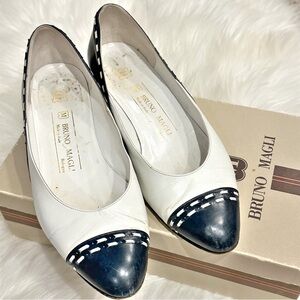 Vintage Bruno Magli made in Italy white Navy Slip On shoes ‘Rodeo’